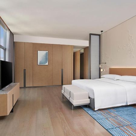 Отель Courtyard By Marriott Wenzhou Yueqing Экстерьер фото