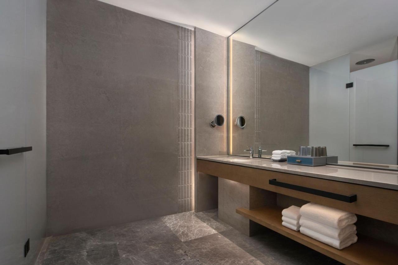 Отель Courtyard By Marriott Wenzhou Yueqing Экстерьер фото