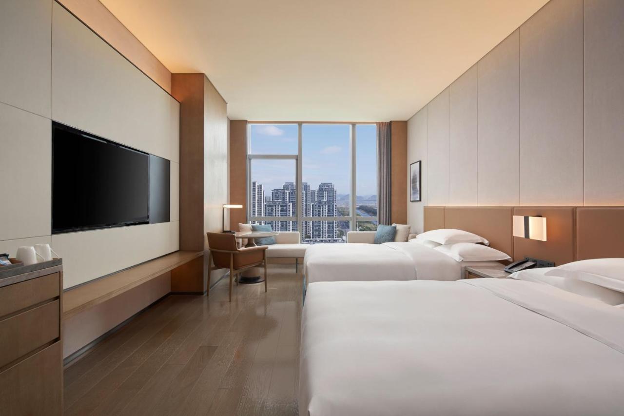 Отель Courtyard By Marriott Wenzhou Yueqing Экстерьер фото
